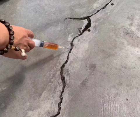 长春混凝土裂缝修补技术详解​