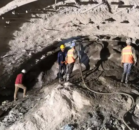 长春拱顶带模注浆料的施工流程及注意事项